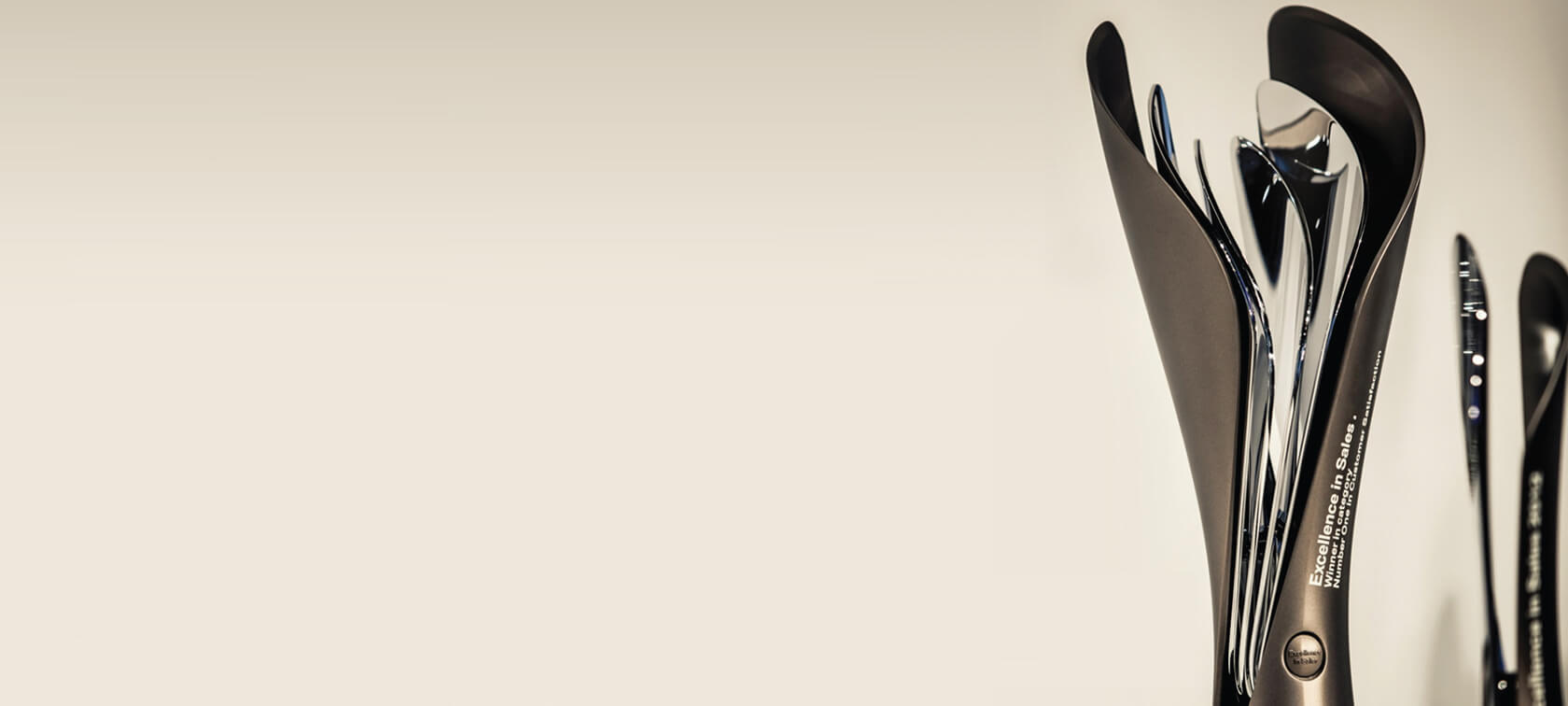 ΣΠΑΝΟΣ ΑΕ. ΒΡΑΒΕΙΟ ΚΑΛΥΤΕΡΟΥ ΕΜΠΟΡΟΥ BMW  ΣΤΗΝ ΕΞΥΠΗΡΕΤΗΣΗ ΠΕΛΑΤΩΝ  ΣΤΗΝ ΚΕΝΤΡΙΚΗ ΚΑΙ ΝΟΤΙΟΑΝΑΤΟΛΙΚΗ ΕΥΡΩΠΗ.